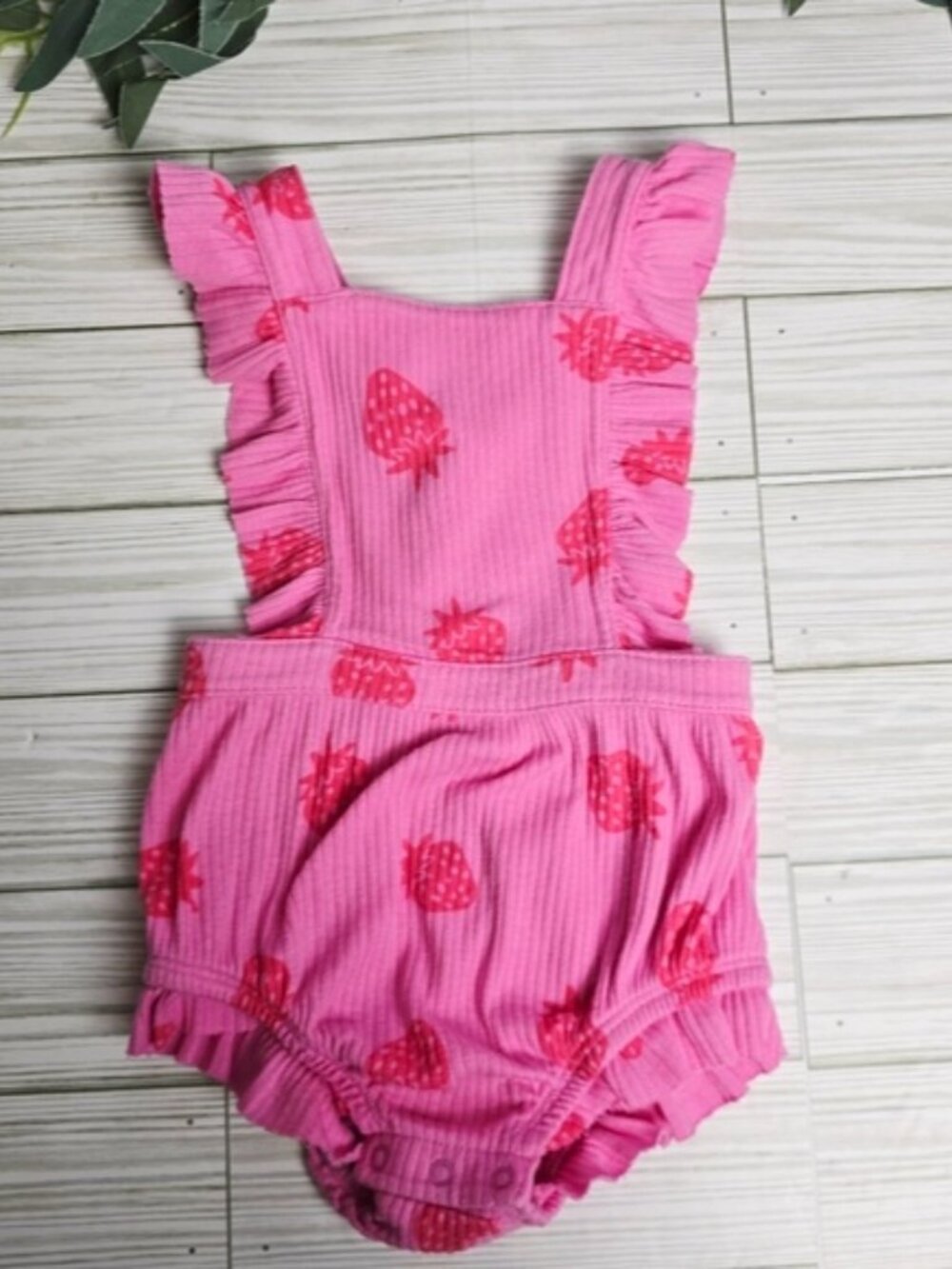 Cat & Jack Baby Girl Pink Strawberry Ruffle Jumper Romper Size 6-9 Months